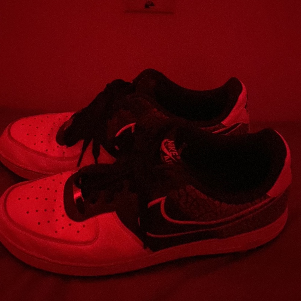 air force 1s and used - Picture 2 of 3